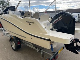 Quicksilver 555 CABIN Mercury 80 ELPT 