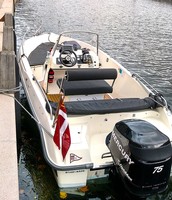 Uttern S52 - Mercury 75hk Optimax.