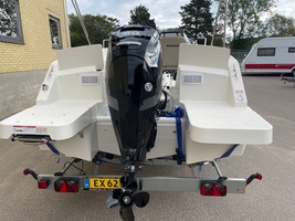 Quicksilver 555 CABIN Mercury 80 ELPT 