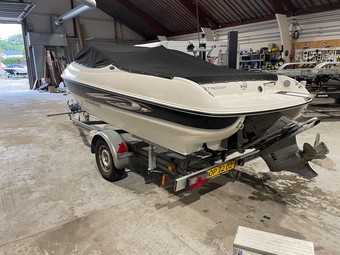 Stingray 185 LX Bowrider Volvopenta 3,0 GL 
